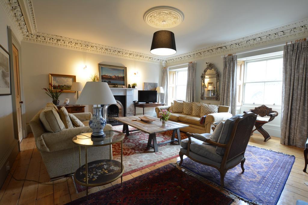 Apartamento Royal Mile Elegance - Space & Luxury Edimburgo Exterior foto